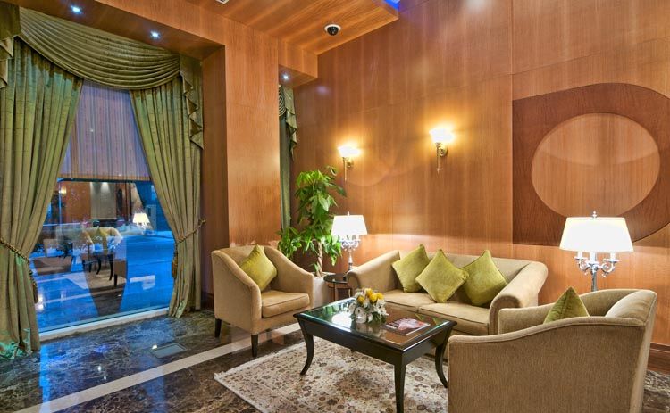 Wiseman Grand Hotel Doha Bagian luar foto Lobby