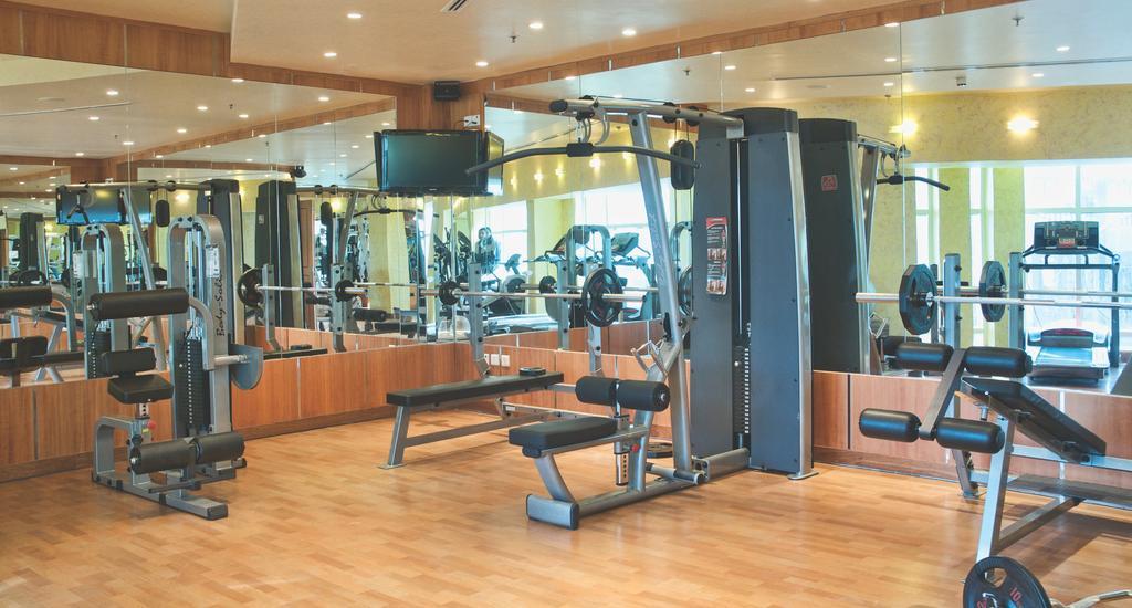 Wiseman Grand Hotel Doha Bagian luar foto A gym in a hotel