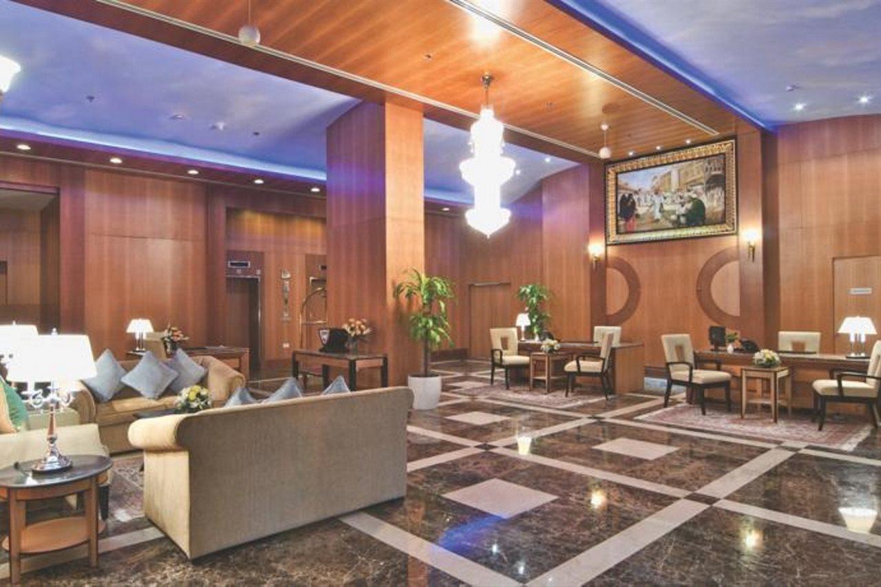 Wiseman Grand Hotel Doha Bagian luar foto Lobby